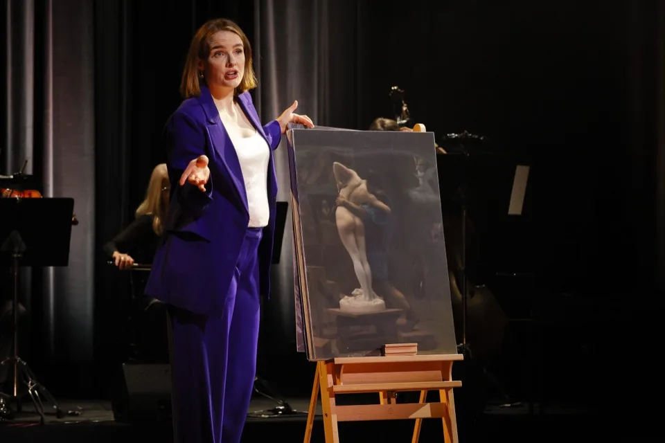 Anna O'Byrne in Becoming Eliza