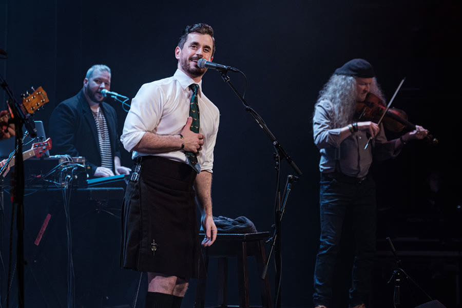Bobby Fox performing The Irish Boy